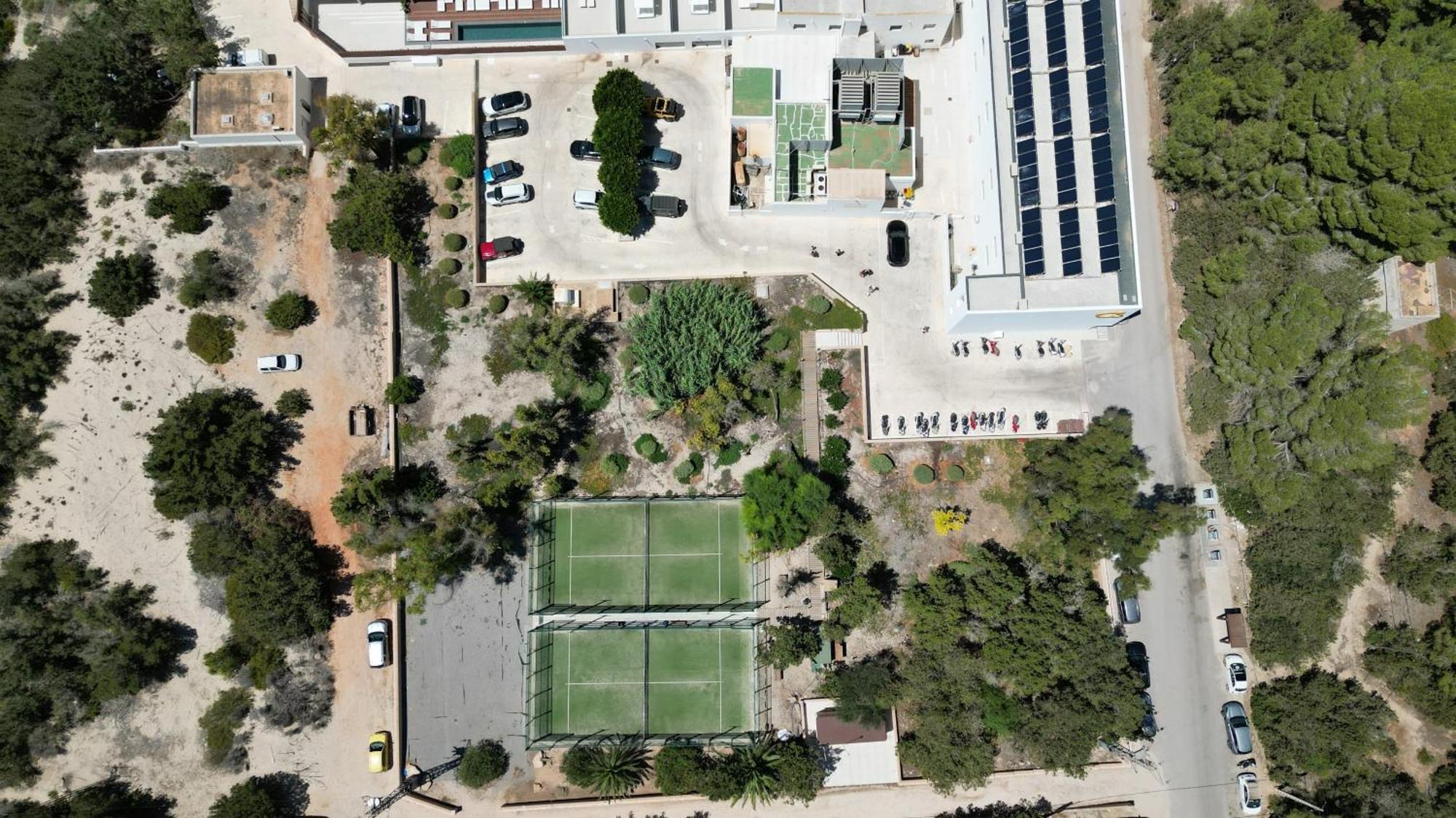 Hotel Cala Saona & Spa Exteriör bild
