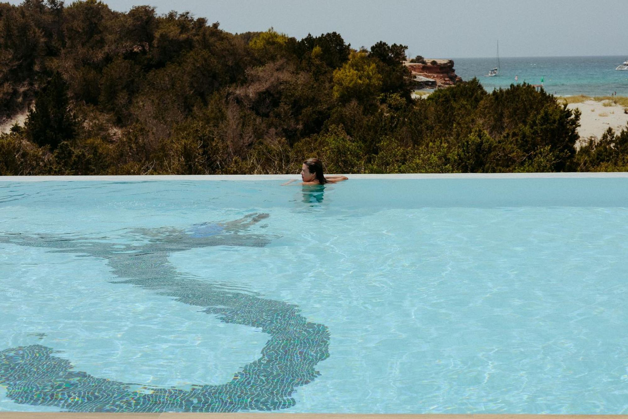 Hotel Cala Saona & Spa Exteriör bild